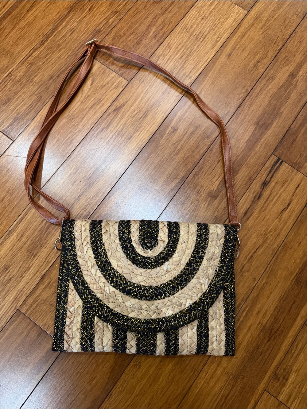 Woven Straw Crossbody Bag with Black Pattern